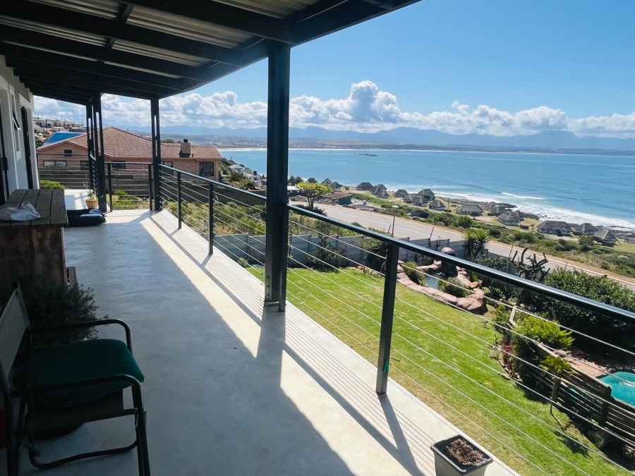 5 Bedroom Property for Sale in De Bakke Western Cape